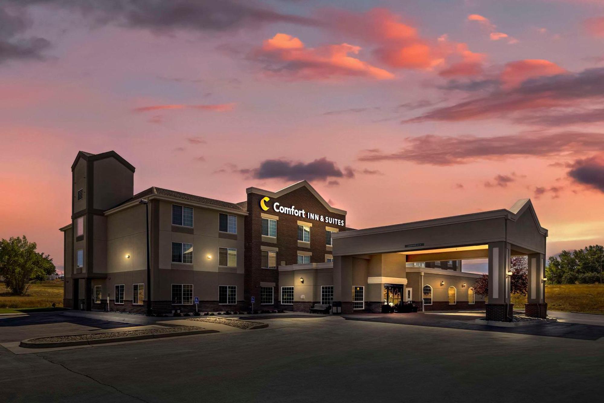 Comfort Inn & Suites Gillette Near Campbell Medical Center Exterior foto